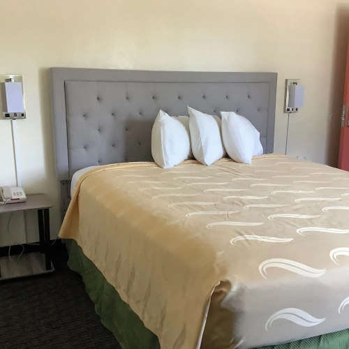 Standard Double room with balcony