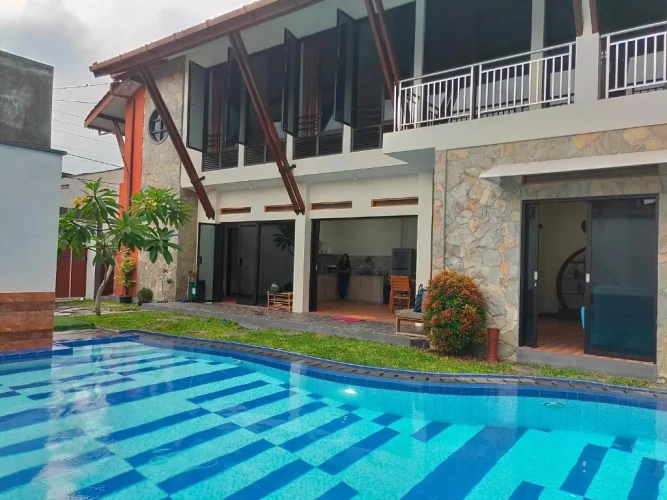 Villa