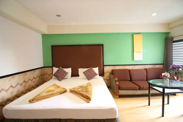 Standard room with balcony