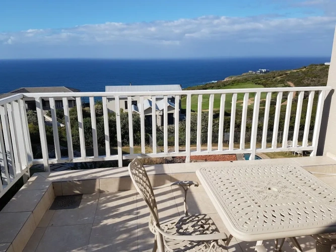 2 Bedrooms Deluxe Cottage