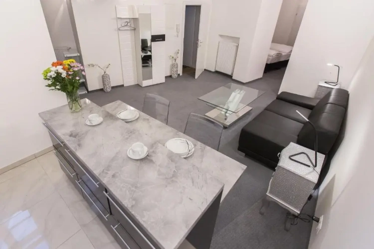 1 Bedroom Double Apartment
