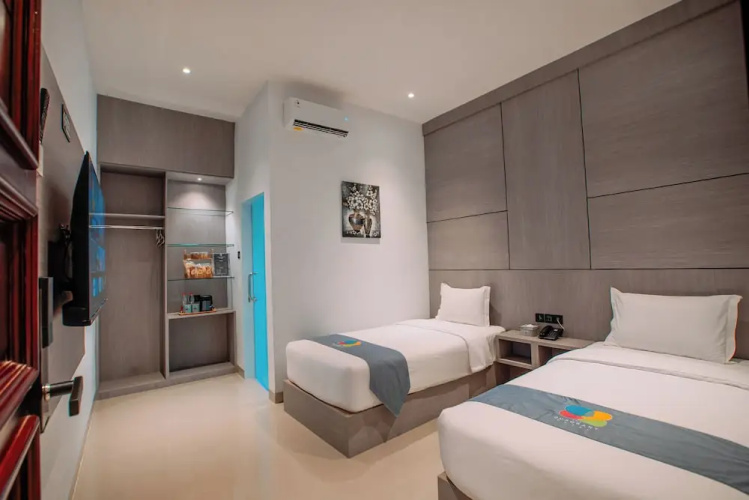 The Quadrant Hotel KNO