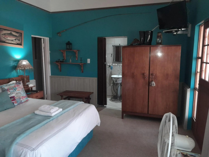 Longtom Farm Guesthouse