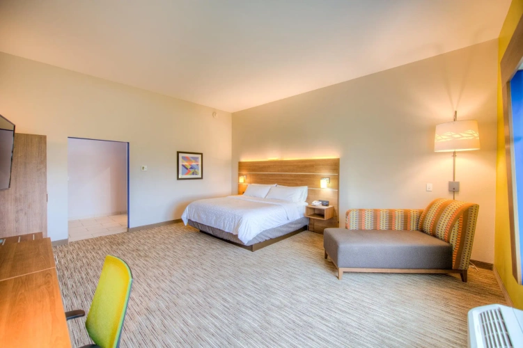 Twin Suite
