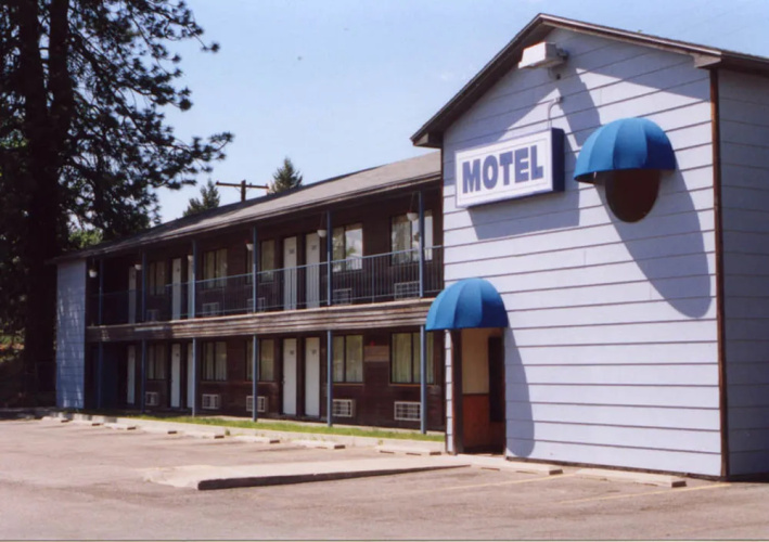 Japan House Suites