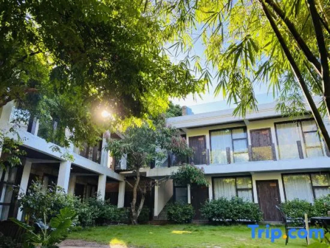 Puyu Guanji Hotel