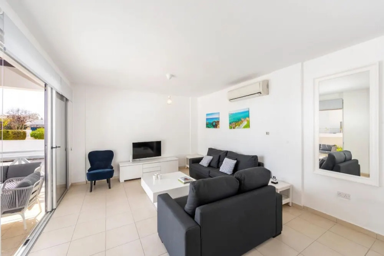 Protaras Sapphire Seaside Villa