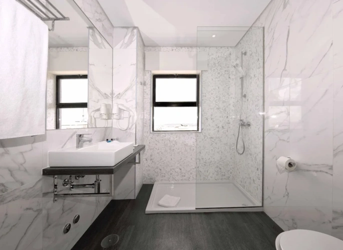 Deluxe Twin room with balcony