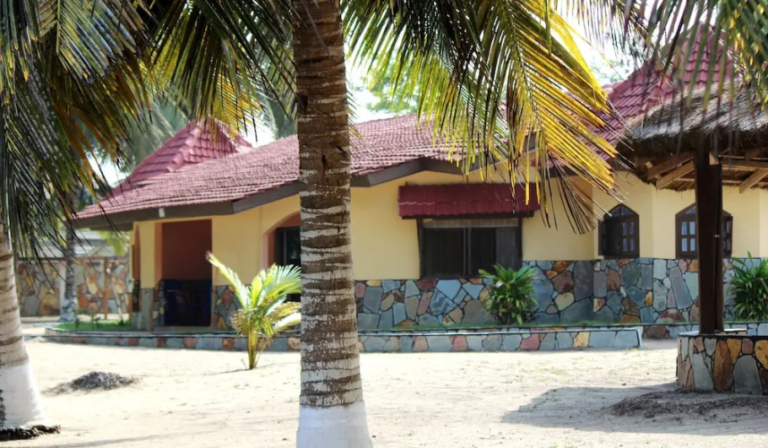 Ayikoo House