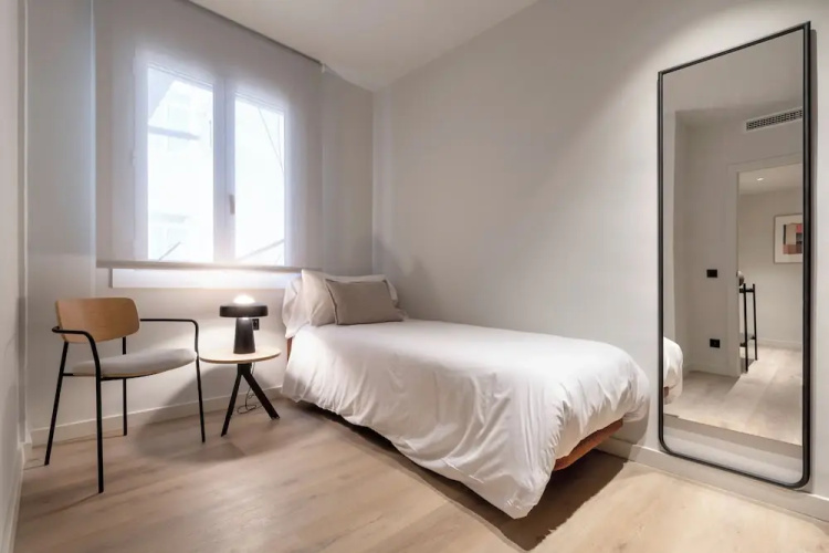 Arrivo Apartments
