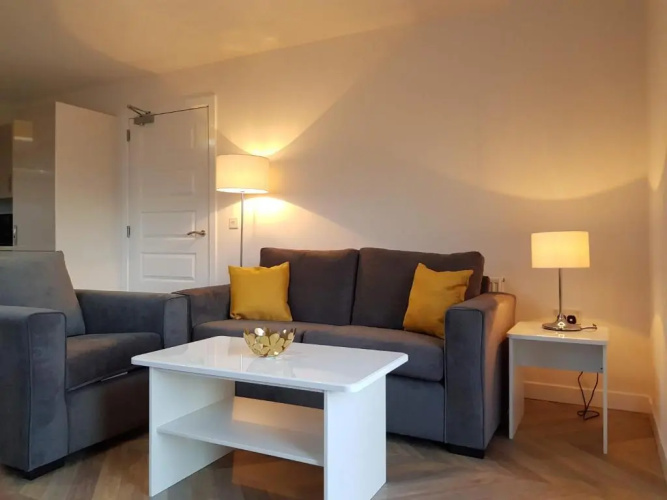 7 Royal View Apartments
