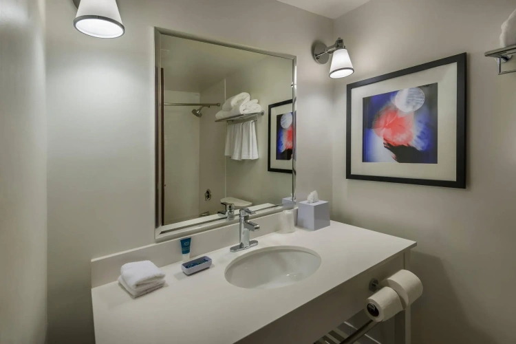 Standard Quadruple room with mountain view
