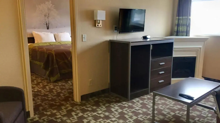 402 Hotel