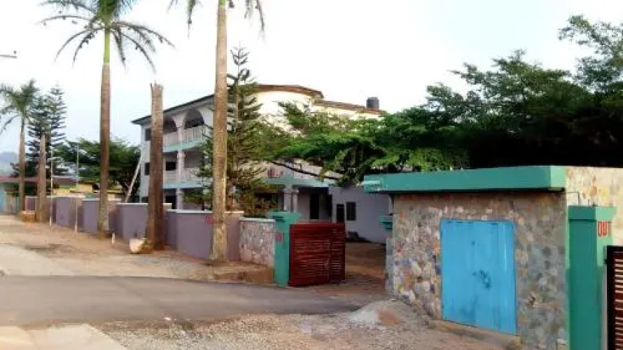 Rojo Hotel