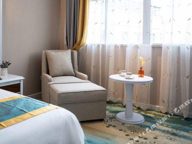 Deluxe Double Suite