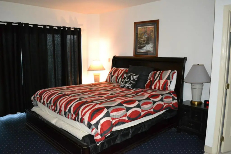 River Place Condos 410 3BD