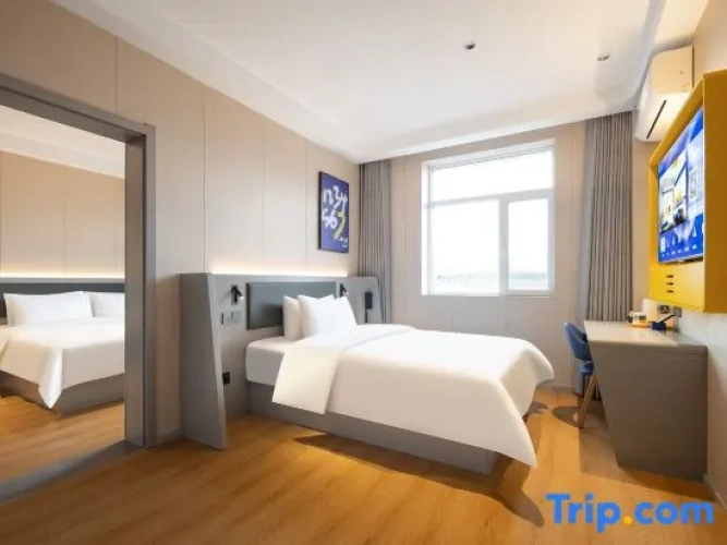 2 Bedrooms Suite