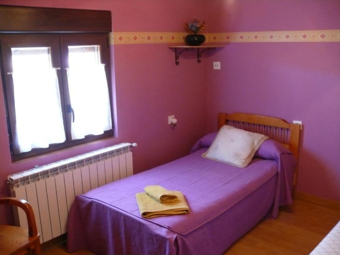 4 Bedrooms Cottage