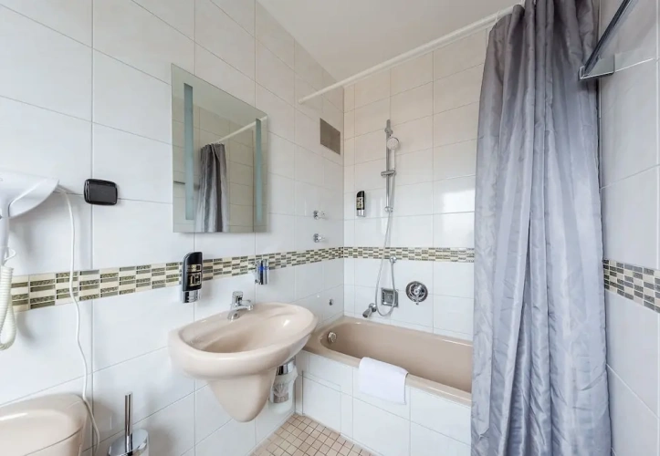 Comfort Double room with city view