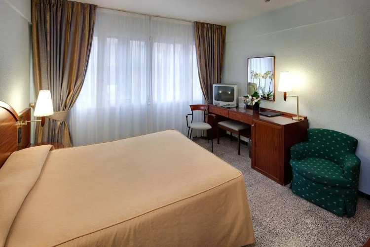 Hotel Gaudí