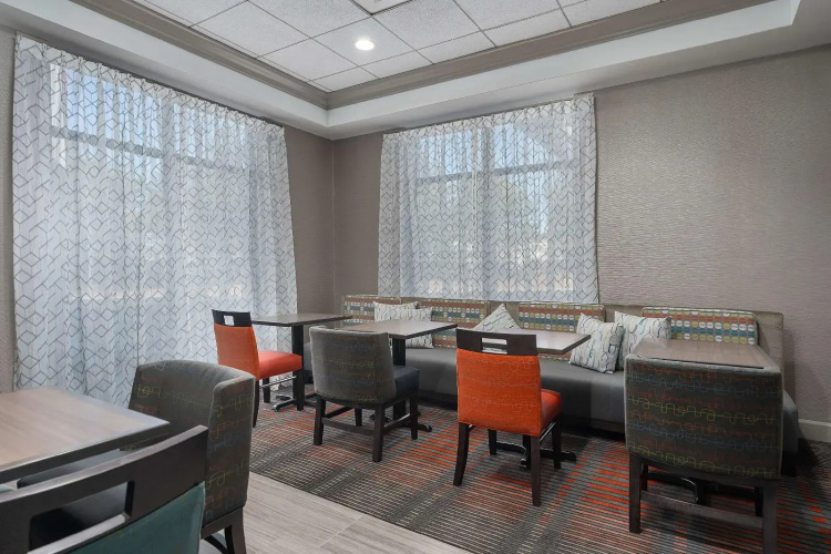 Hampton Inn Springfield
