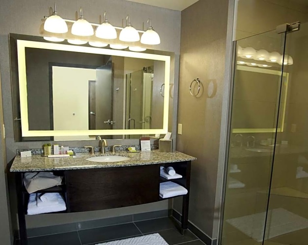 Quadruple Suite with city view