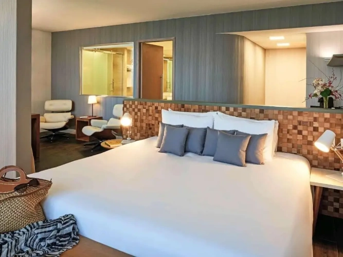 Deluxe Double Suite with sea view