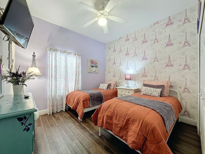 3 Bed 2 Bath Condo Bahama Bay Resort