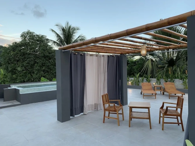 2 Bedrooms Villa