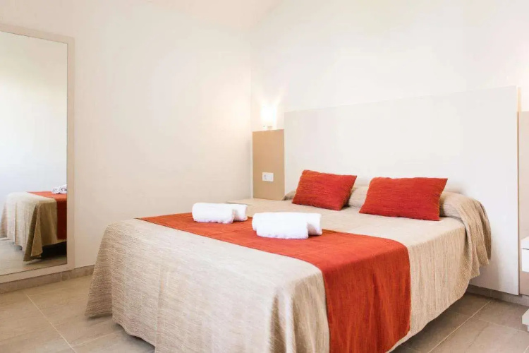 Apartamentos Menorcamar