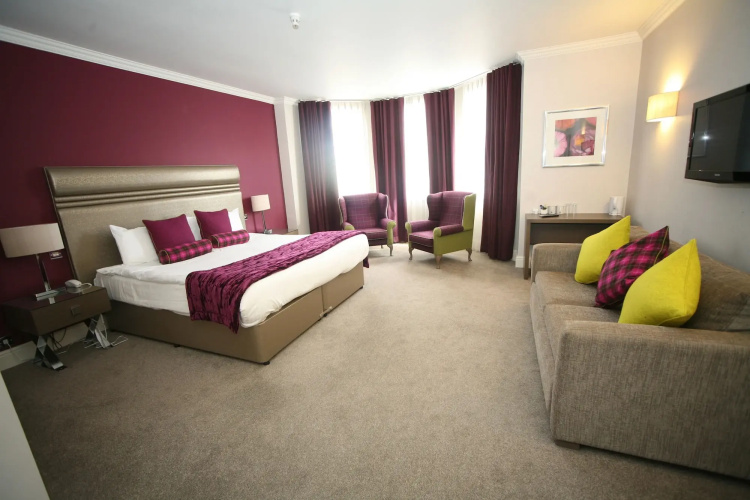 Crabwall Manor Hotel & Spa