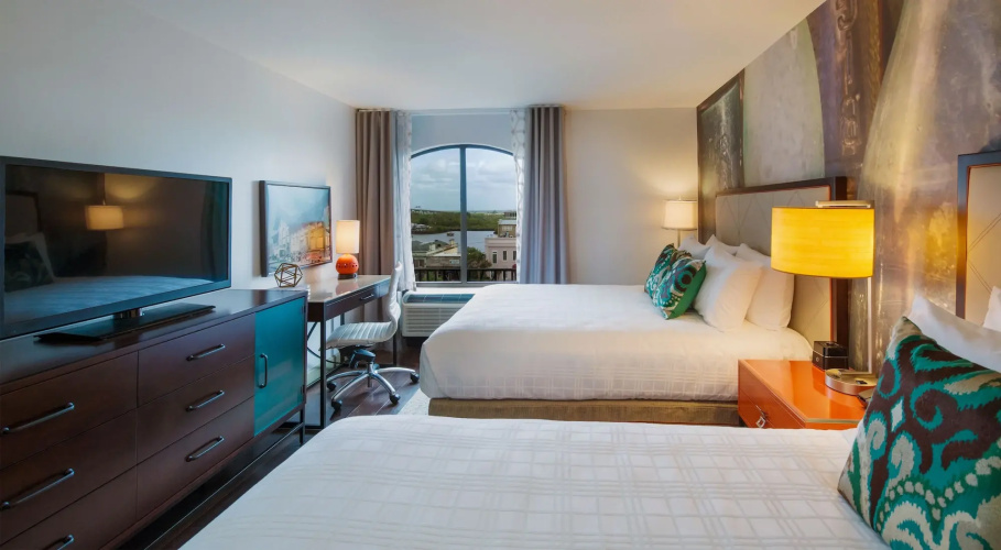 Hotel Indigo Savannah Historic District by IHG