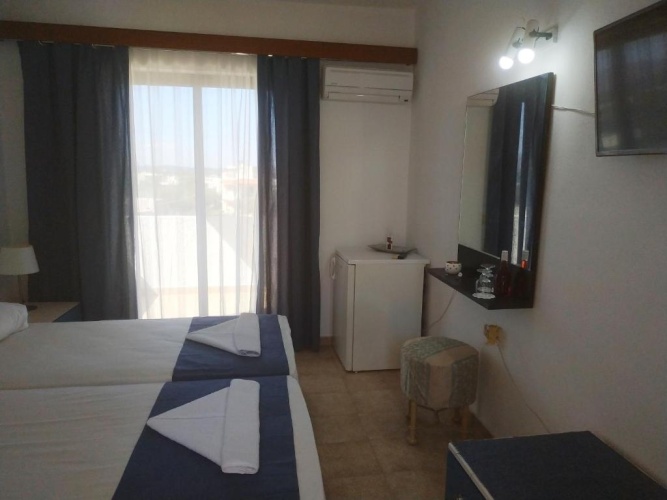 Economy Twin room