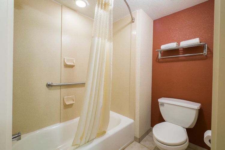 Quadruple Suite