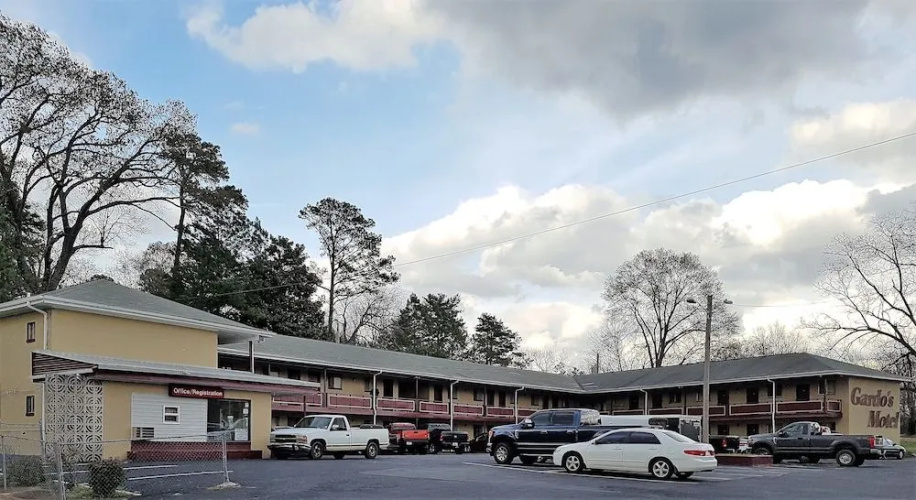 Gardos Motel