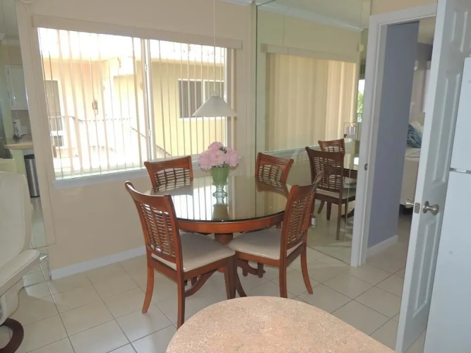1 Bedroom Comfort room with view