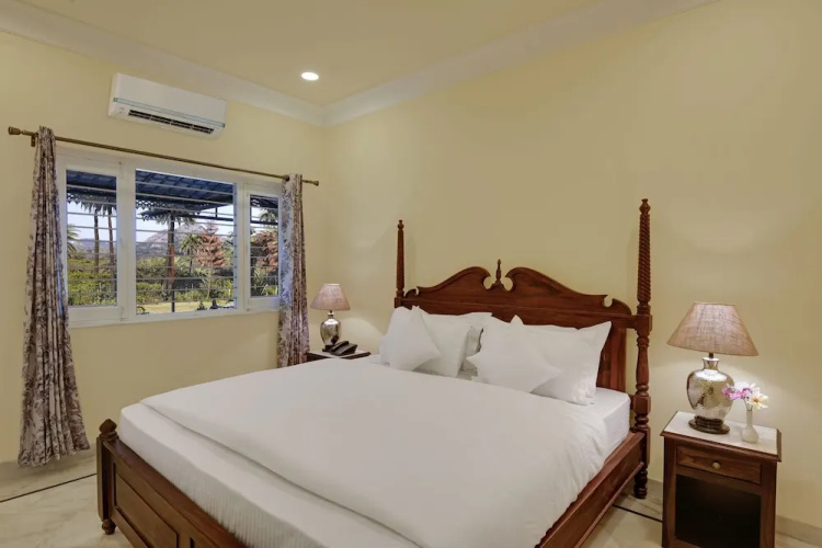 The Mount Bunglow - Mount Abu