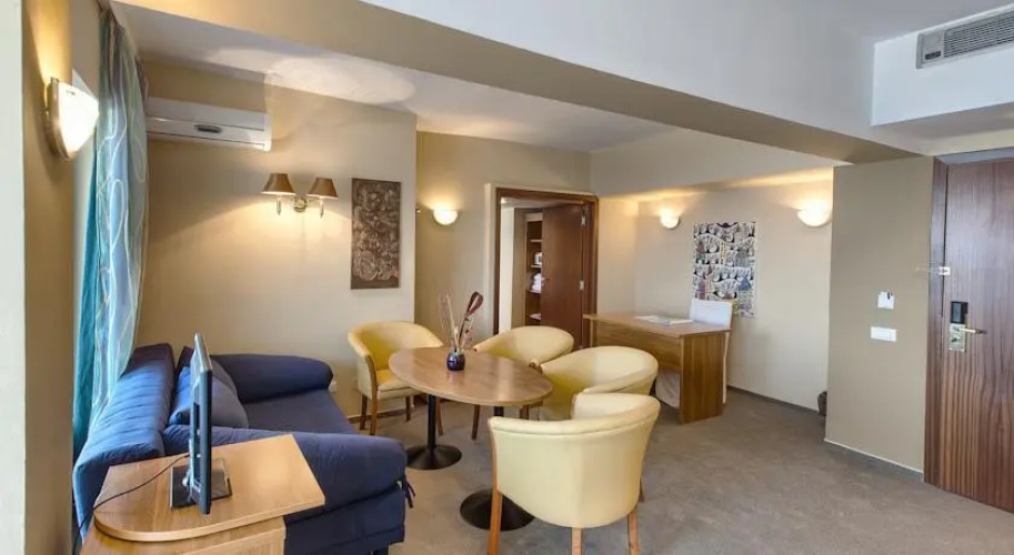 Savoy Hotel