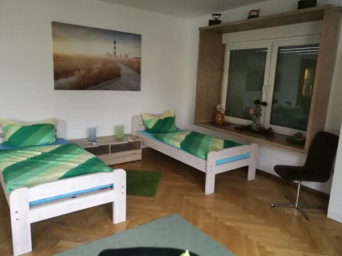4 Bedrooms Apartment with balcony