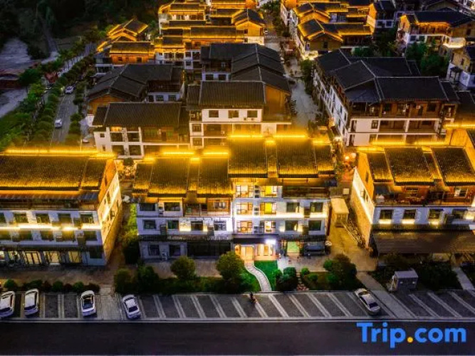 Junfan Inn