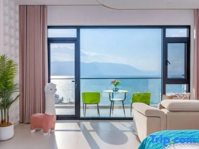 Jinghaiyuan Homestay