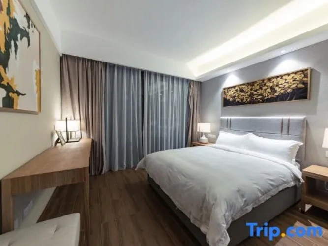 3 Bedrooms Deluxe Family room