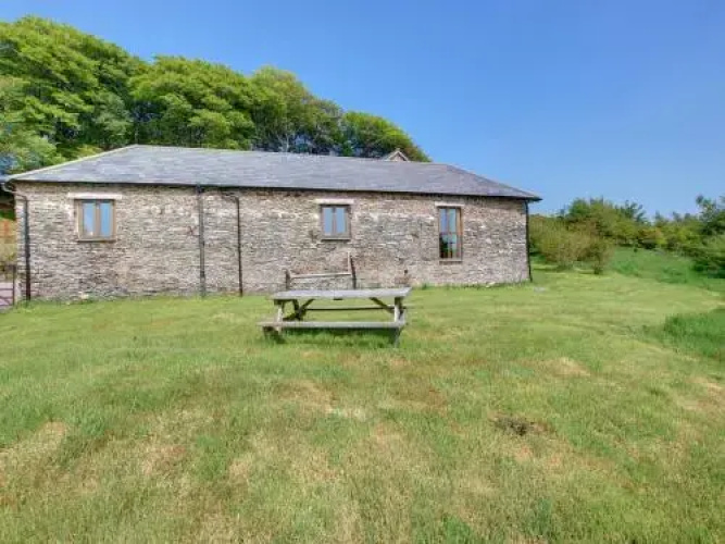 Holly Cottage