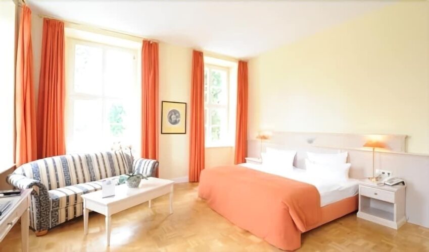 Hotel Schloss WedendorfOver view