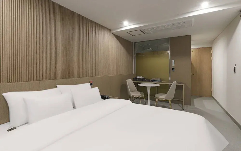 Swissbella Hotel