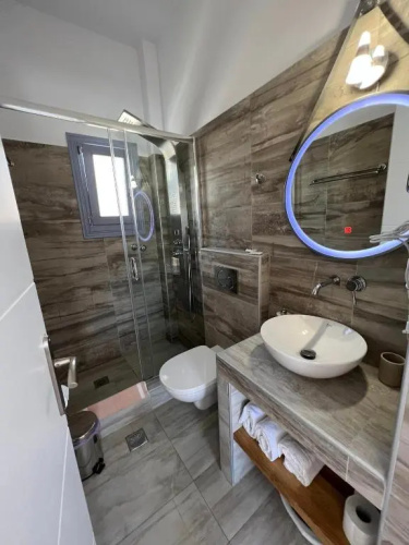 Provenzo Suite Levantis
