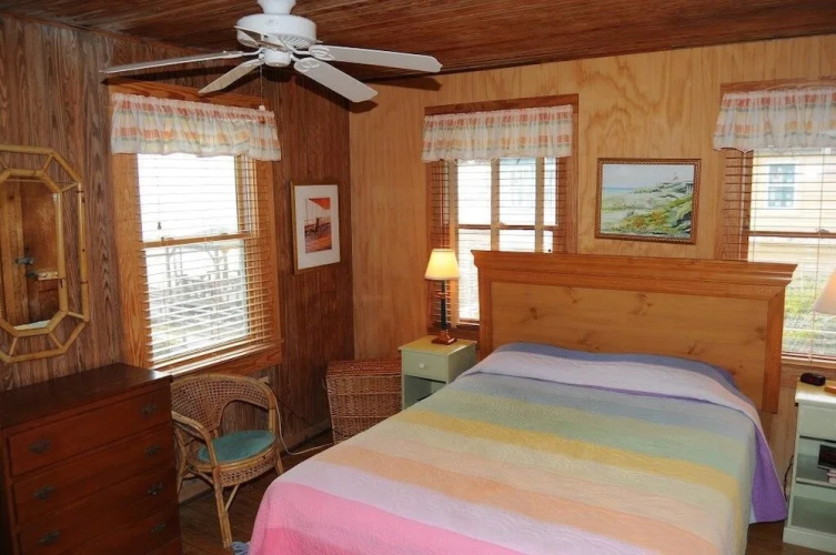 Otis Beach - 5 Br Home