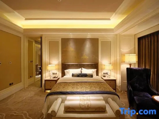 Executive Double Suite