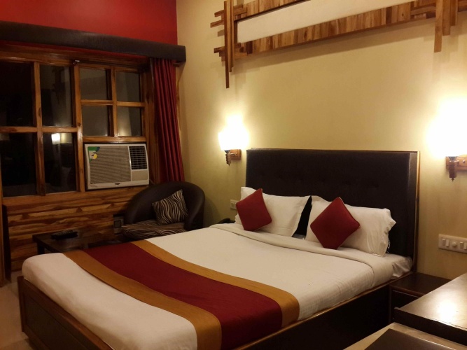 Executive Double room with balcony and with view