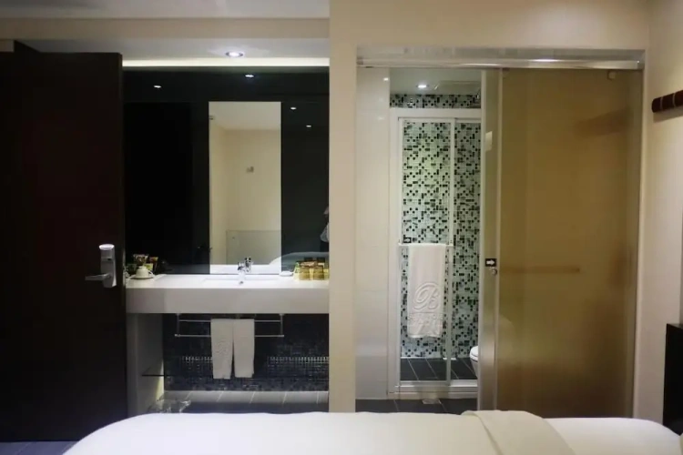Superior room